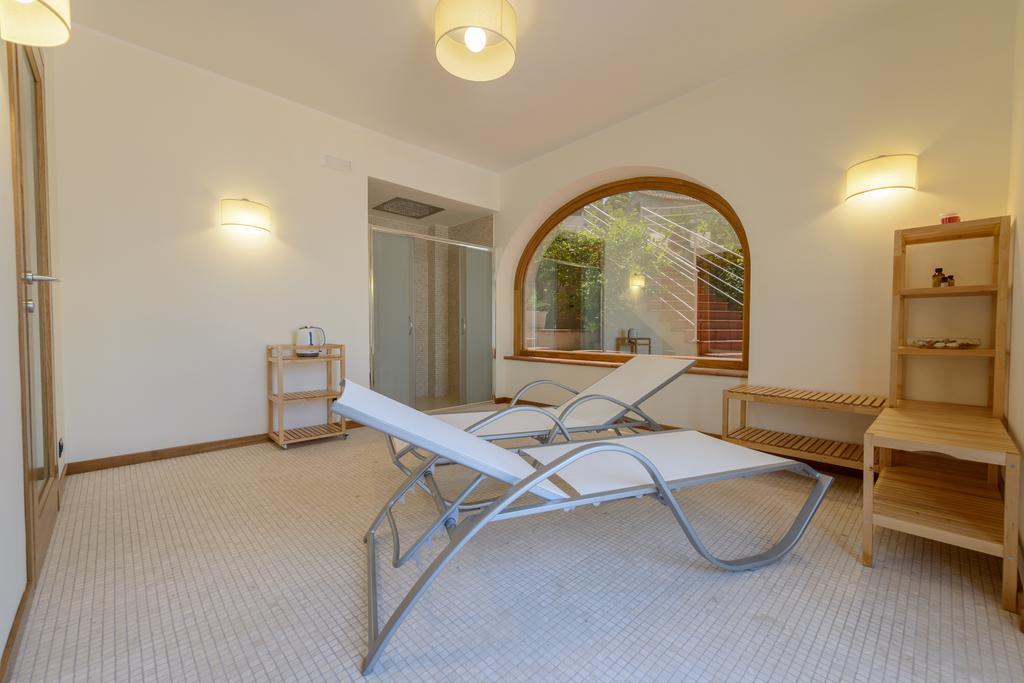 La Bifora B&B Ogliastro Cilento Exterior foto