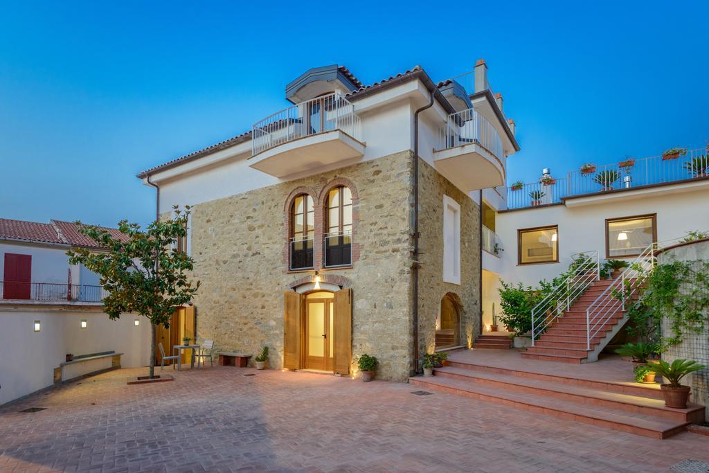 La Bifora B&B Ogliastro Cilento Exterior foto